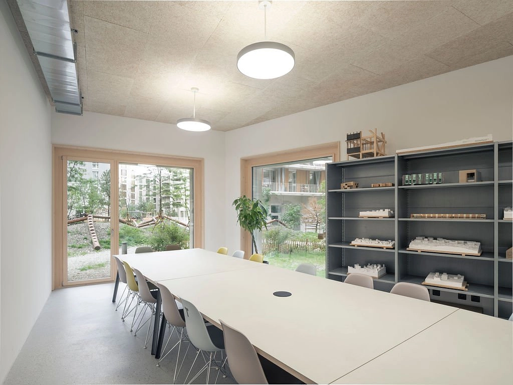 صورة الوسائط: قاعات اجتماعات بيوتوب (لو بليد)